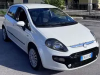 Usata Fiat Punto Evo Active 75 CV (55 kW) 2011 Bianco Utilitaria