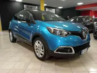 Usata Renault Captur 120 CV (88 kW) 2014 Blu SUV