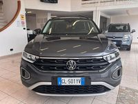 Usata VW T-Roc Life 116 CV (85 kW) 2023 Grigio SUV