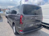 Nuova VW Caravelle Life 150 CV (110 kW) 2026 Graphite dust metallizzato Furgone