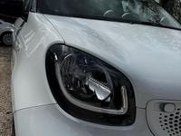 Usata Smart ForFour 90 CV (66 kW) 2015 Bianco Utilitaria