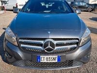 Usata Mercedes A180 108 CV (79 kW) 2014 Grigio Berlina