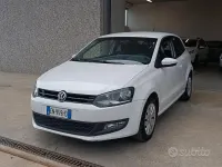 Usata VW Polo Comfortline 75 CV (55 kW) 2012 Bianco Utilitaria