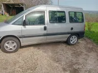 Usata Peugeot Expert 90 CV (66 kW) 2006 Grigio Furgone