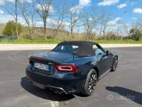 Gebraucht Abarth 124 Spider 170 PS (125 kW) 2019 Blau Cabrio
