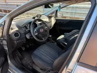 Usata Fiat Punto Evo 77 CV (56 kW) 2012 Grigio Utilitaria
