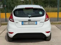 Usado Ford Fiesta Titanium 80 HP (58 kW) 2013 Branco Sedan