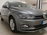 Usata VW Polo Comfortline 95 CV (69 kW) 2018 Grigio Berlina