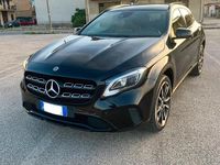 Usata Mercedes GLA200 136 CV (100 kW) 2018 Nero SUV