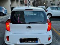 Usata Kia Picanto 65 CV (47 kW) 2014 Bianco Utilitaria
