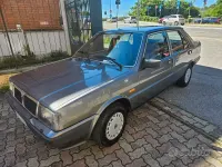 Usata Lancia Prisma 77 CV (56 kW) 1987 Grigio Berlina