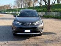 Usata Toyota RAV4 Style 124 CV (91 kW) 2015 Grigio SUV