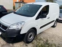 Gebraucht Peugeot Partner 75 PS (55 kW) 2017 Weiß Van / Kleinbus