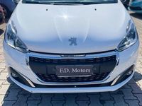 Usata Peugeot 208 Allure 82 CV (60 kW) 2015 Bianco Utilitaria