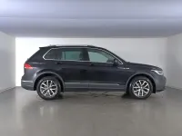 Usata VW Tiguan Life 150 CV (110 kW) 2022 Deep black perlato SUV