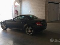 Usata Mercedes SLK280 231 CV (169 kW) 2008 Nero Cabrio