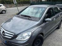 Usata Mercedes B200 Chrome 140 CV (102 kW) 2008 Argento Monovolume