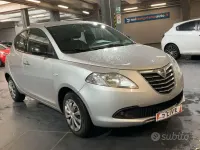 Gebraucht Lancia Ypsilon Gold 95 PS (69 kW) 2015 Grau Kleinwagen