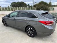 Usata Hyundai i40 141 CV (103 kW) 2016 Grigio Station wagon