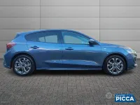 Usata Ford Focus ST-Line 125 CV (91 kW) 2023 Bluazzurro Berlina