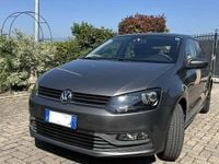 Usata VW Polo Trendline 75 CV (55 kW) 2016 Grigio Berlina