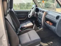 Usata Suzuki Jimny 86 CV (63 kW) 2010 Grigio SUV
