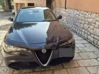 Usata Alfa Romeo Giulia 150 CV (110 kW) 2018 Grigio Berlina