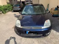 Usata Ford Fiesta Ghia 80 CV (58 kW) 2002 Blu Utilitaria
