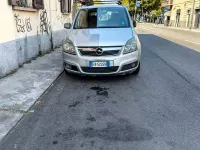 Usata Opel Zafira 150 CV (110 kW) 2013 Grigio Monovolume