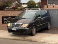 Usata Lancia Phedra 128 CV (94 kW) 2004 Grigio Monovolume