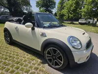 Usata Mini Cooper S Cabriolet 174 CV (127 kW) 2009 Bianco Cabrio