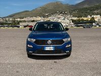 Usata VW T-Roc 116 CV (85 kW) 2019 Blu SUV