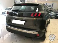 Usata Peugeot 3008 Business-Line 131 CV (96 kW) 2020 Grigio artense SUV