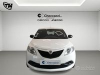 Usata Lancia Ypsilon Gold 69 CV (50 kW) 2018 Bianco Utilitaria