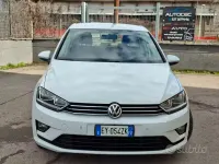 Używany VW Golf Sportsvan Business 110 KM (80 kW) 2015 Biały Minivan