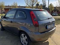 Usata Ford Fiesta 60 CV (44 kW) 2004 Utilitaria
