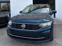 Usata VW Tiguan Life 150 CV (110 kW) 2022 Blu/azzurro SUV
