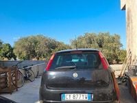Usata Fiat Grande Punto 120 CV (88 kW) 2010 Nero Utilitaria