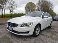 Usata Volvo V60 114 CV (83 kW) 2014 Bianco Station wagon