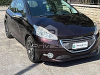 Usata Peugeot 208 Active 95 CV (69 kW) 2012 Marrone Utilitaria
