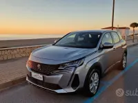 Usata Peugeot 3008 Business-Line 131 CV (96 kW) 2021 Grigio SUV
