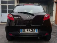 Usata Mazda 2 86 CV (63 kW) 2007 Nero Utilitaria