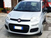 Usata Fiat Panda Lounge 69 CV (50 kW) 2014 Argento Utilitaria