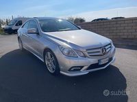 Usata Mercedes E250 Avantgarde 203 CV (149 kW) 2010 Grigio Coupé