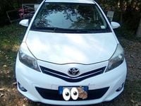 Second-hand Toyota Yaris 69 CP (50 kW) 2014 Alb Berlinǎ