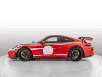 Nuova Porsche 911 2026 Guards red Coupé
