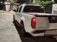 Usata Nissan Navara 190 CV (139 kW) 2011 Bianco Pick-up