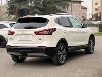 Usata Nissan Qashqai N-Connecta 116 CV (85 kW) 2018 Bianco SUV