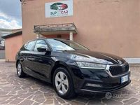 Usata Skoda Octavia Executive 116 CV (85 kW) 2022 Nero Station wagon