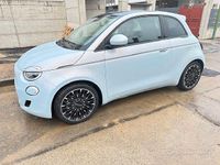 Usata Fiat 500e Icon 42 kW (58 CV) 2021 Blu Berlina